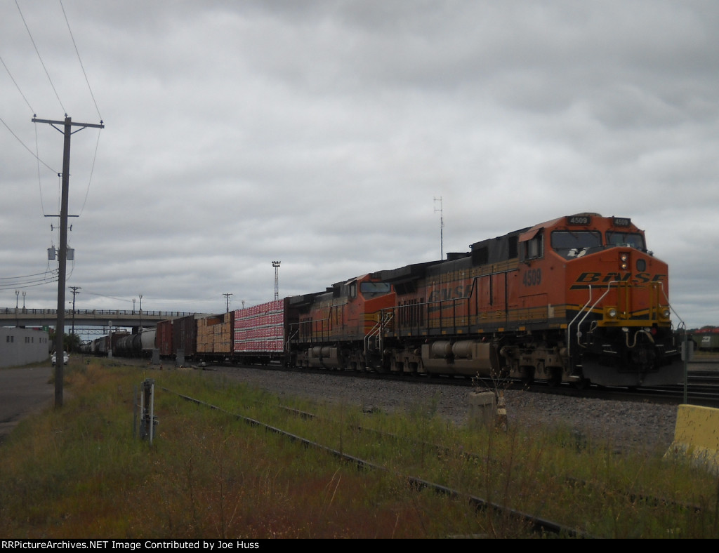 BNSF 4509 West